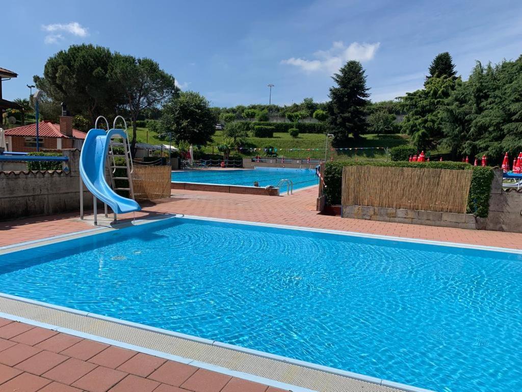 Piscina San Lorenzo 桑特伊阿 外观 照片