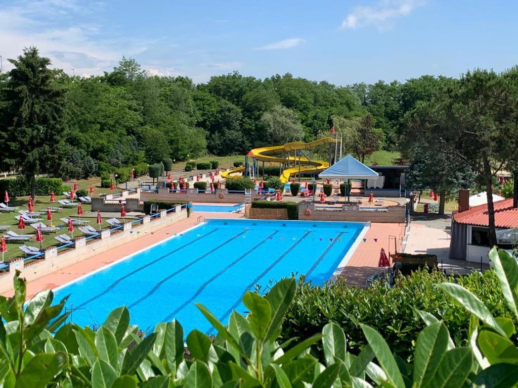 Piscina San Lorenzo 桑特伊阿 外观 照片